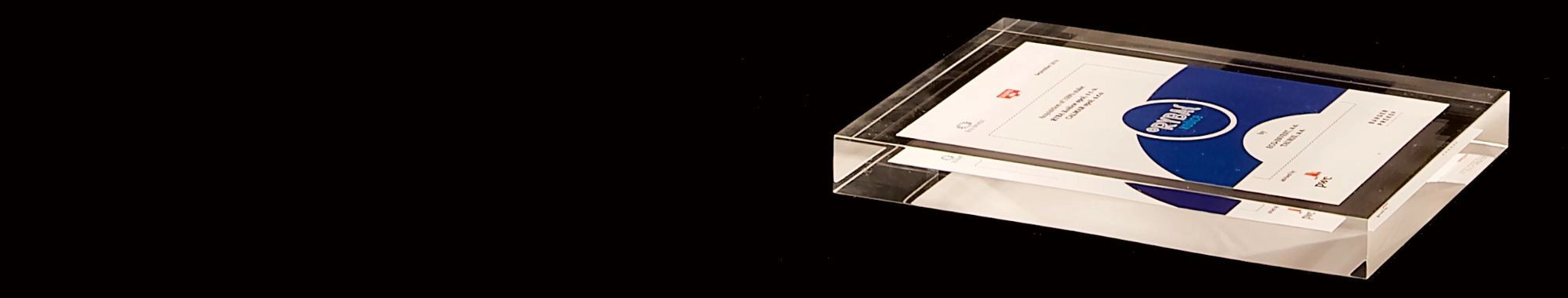 plexisklový tombstone